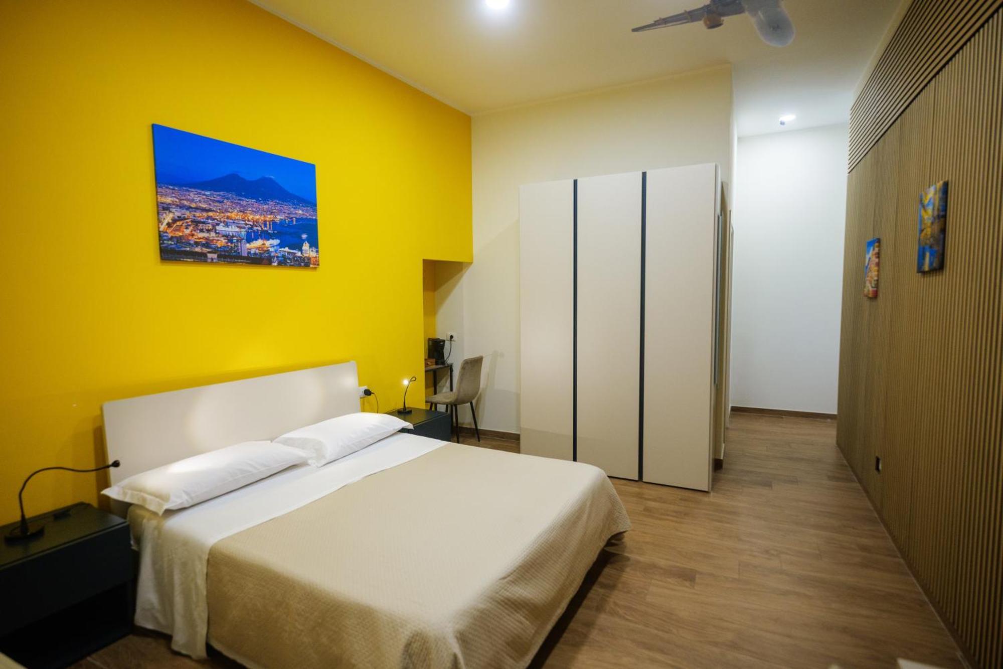 Terminal 1 Guest House เนเปิลส์ ภายนอก รูปภาพ